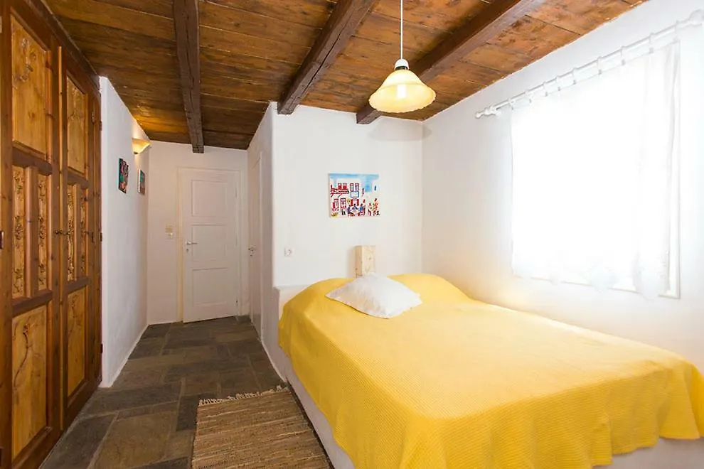 Traditional Mykonian Villa Ornos