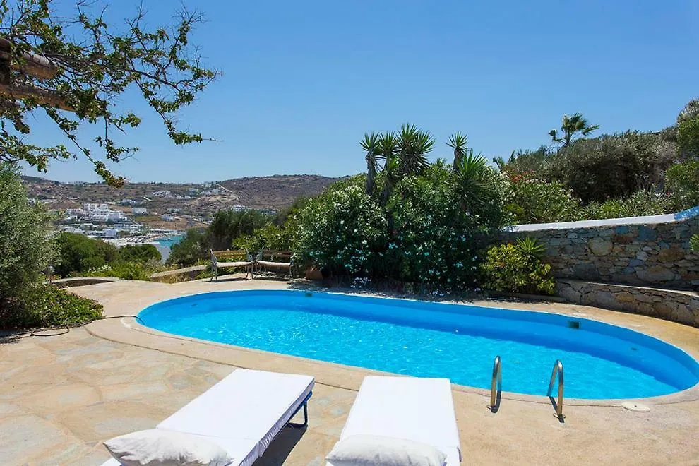 Traditional Mykonian Villa Ornos  Yunanistan
